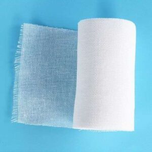 Medical gauze bandage roll